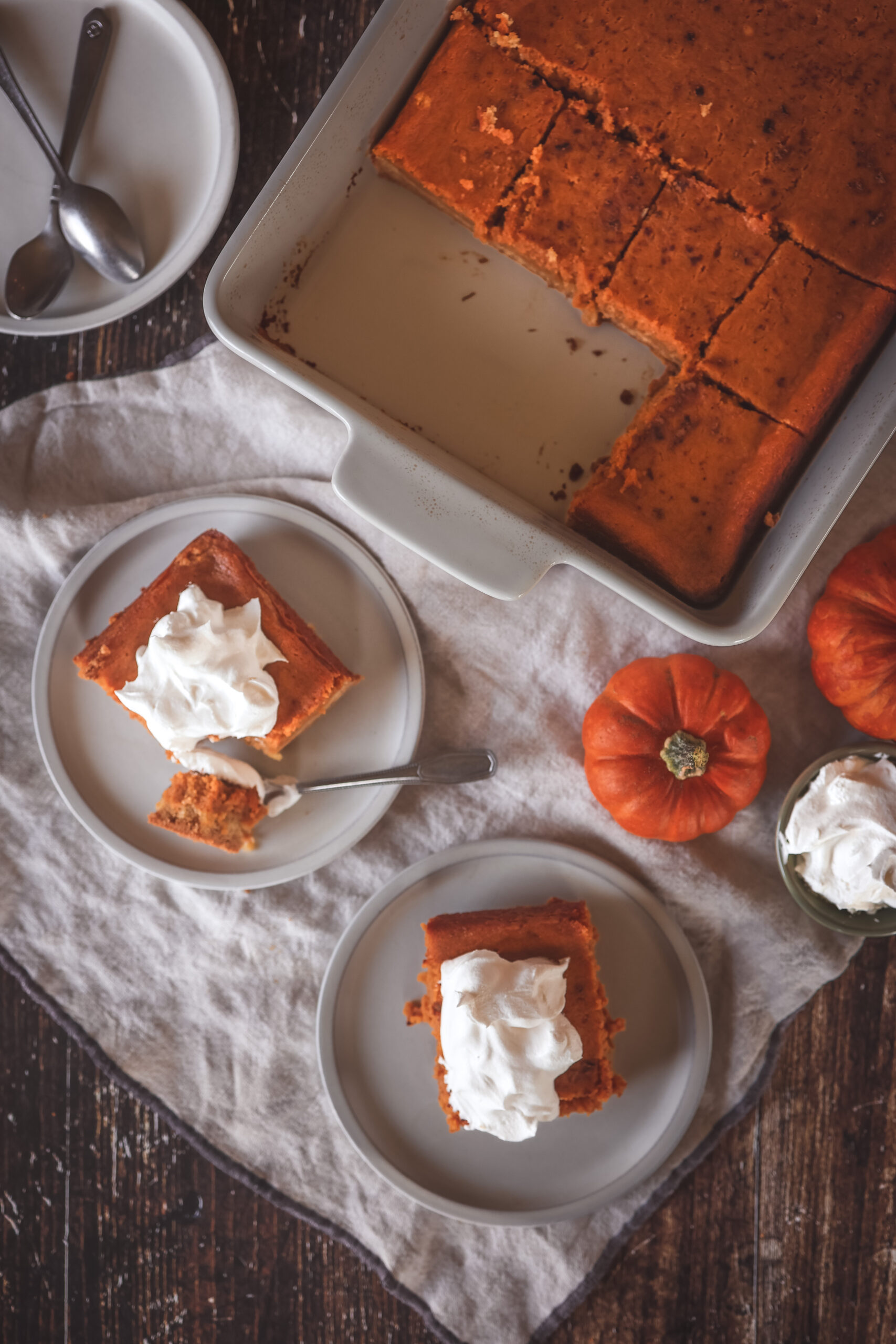 Gooey Pumpkin Bars