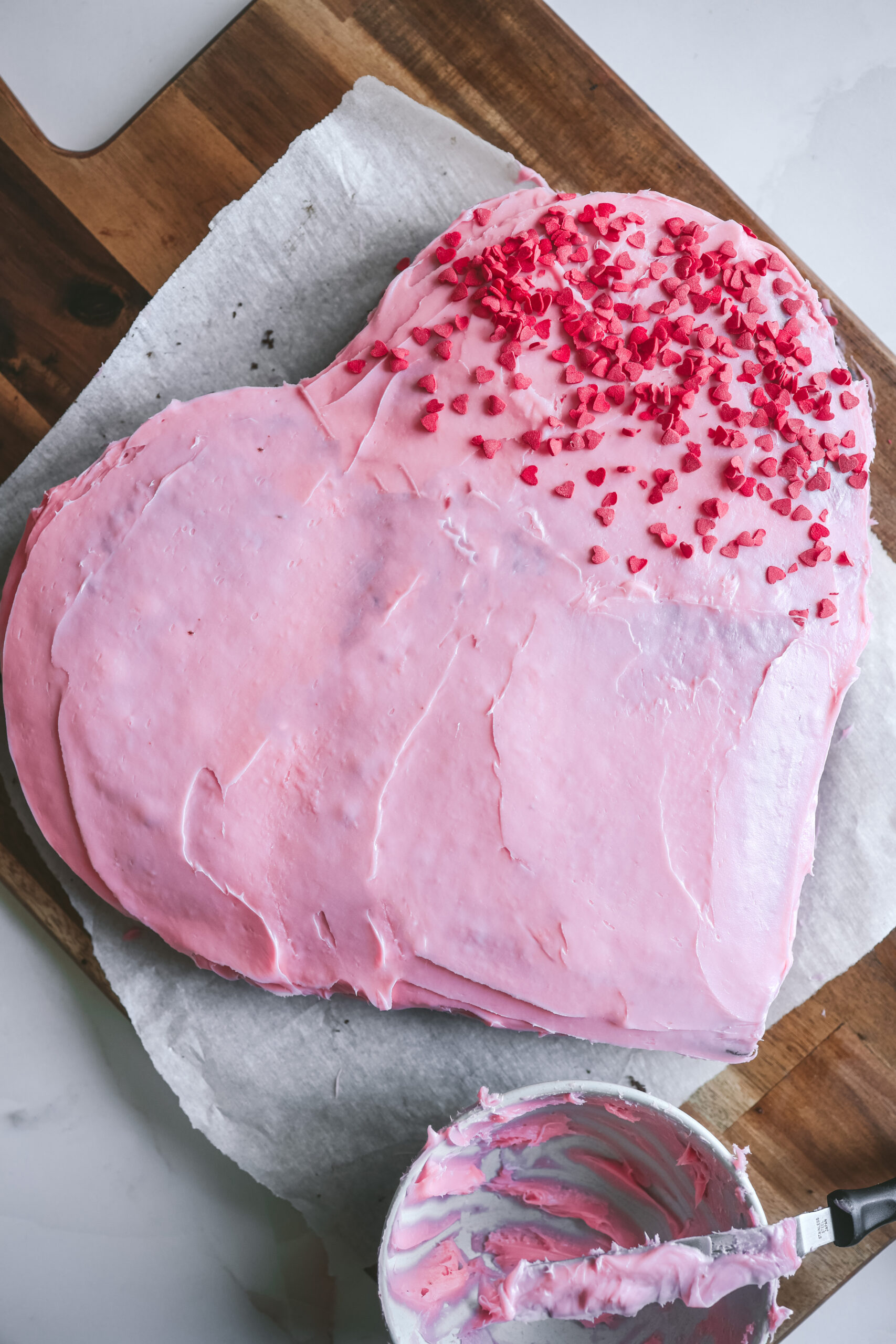 how to make a heart cake