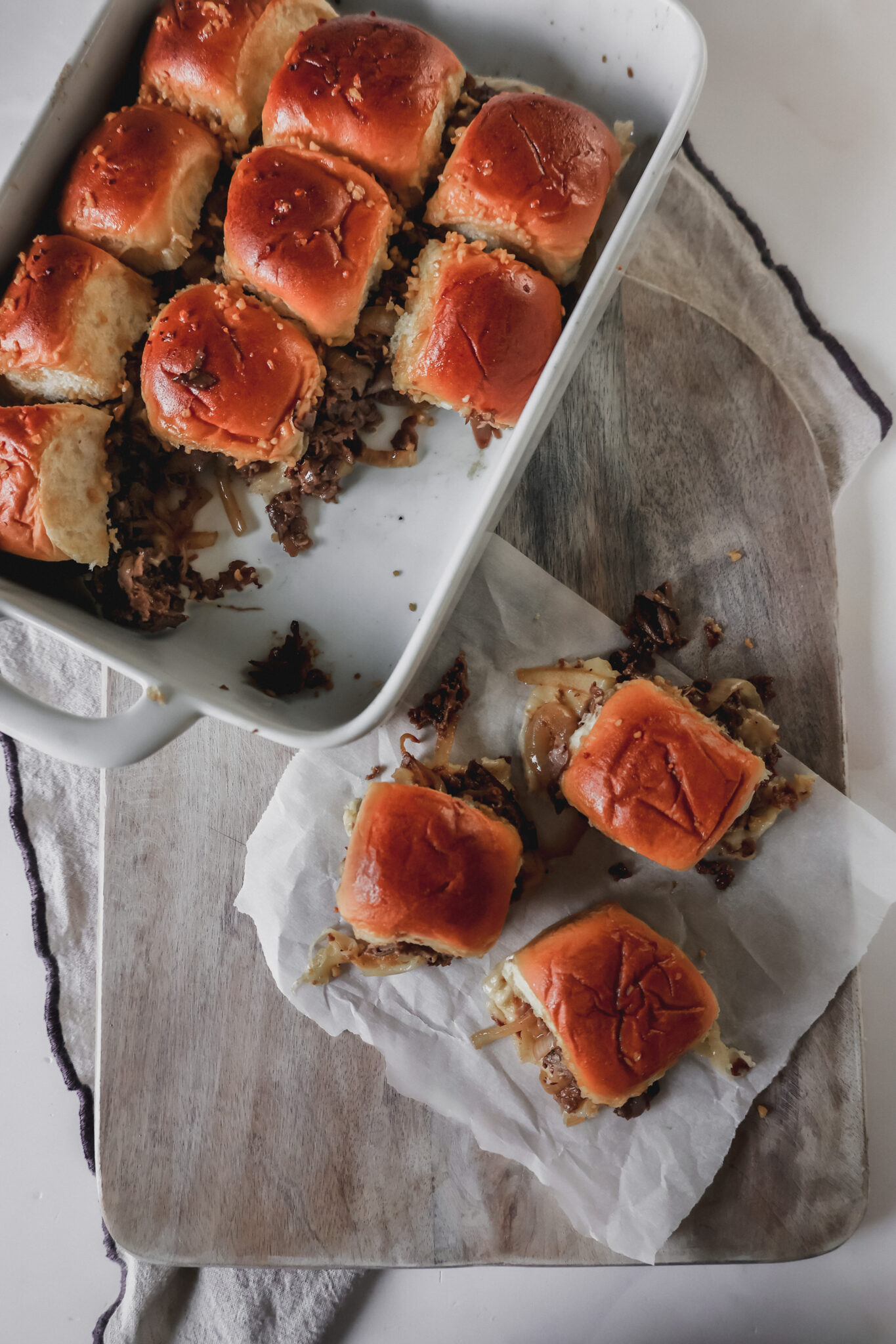 French Dip Sliders - Lolo Home Kitchen