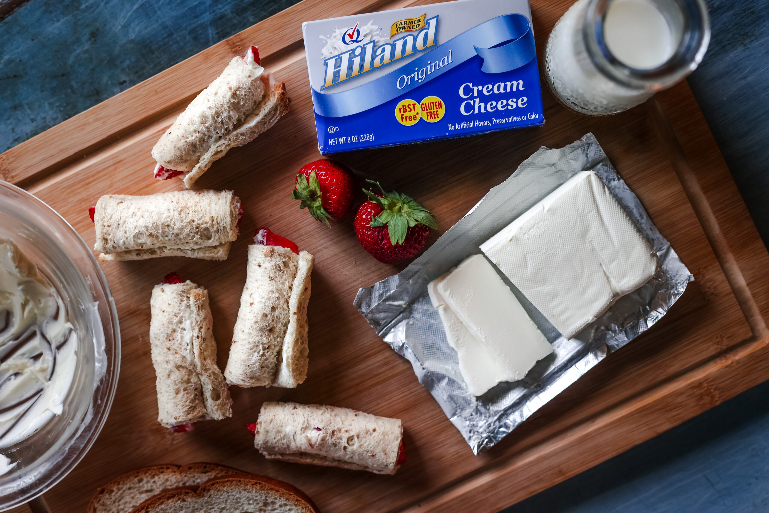 Strawberry Cream Cheese Roll Ups Recipe