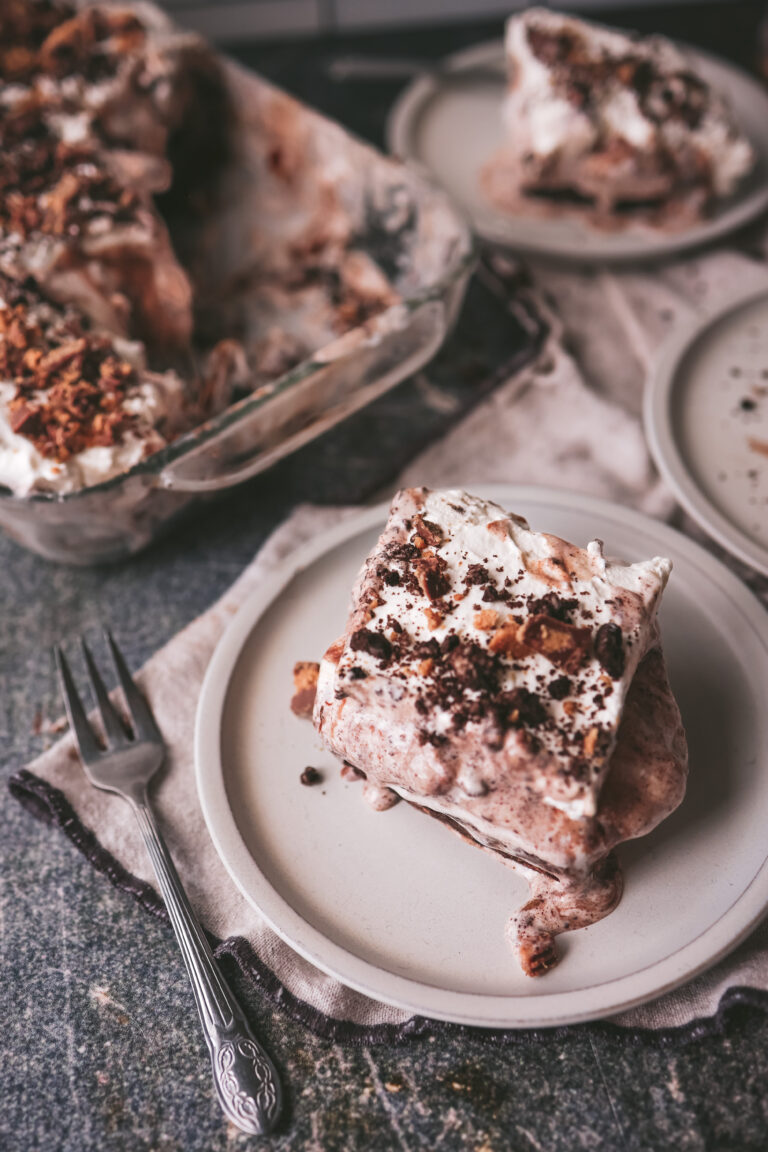 Moose Tracks Ice Cream Cake Recipe