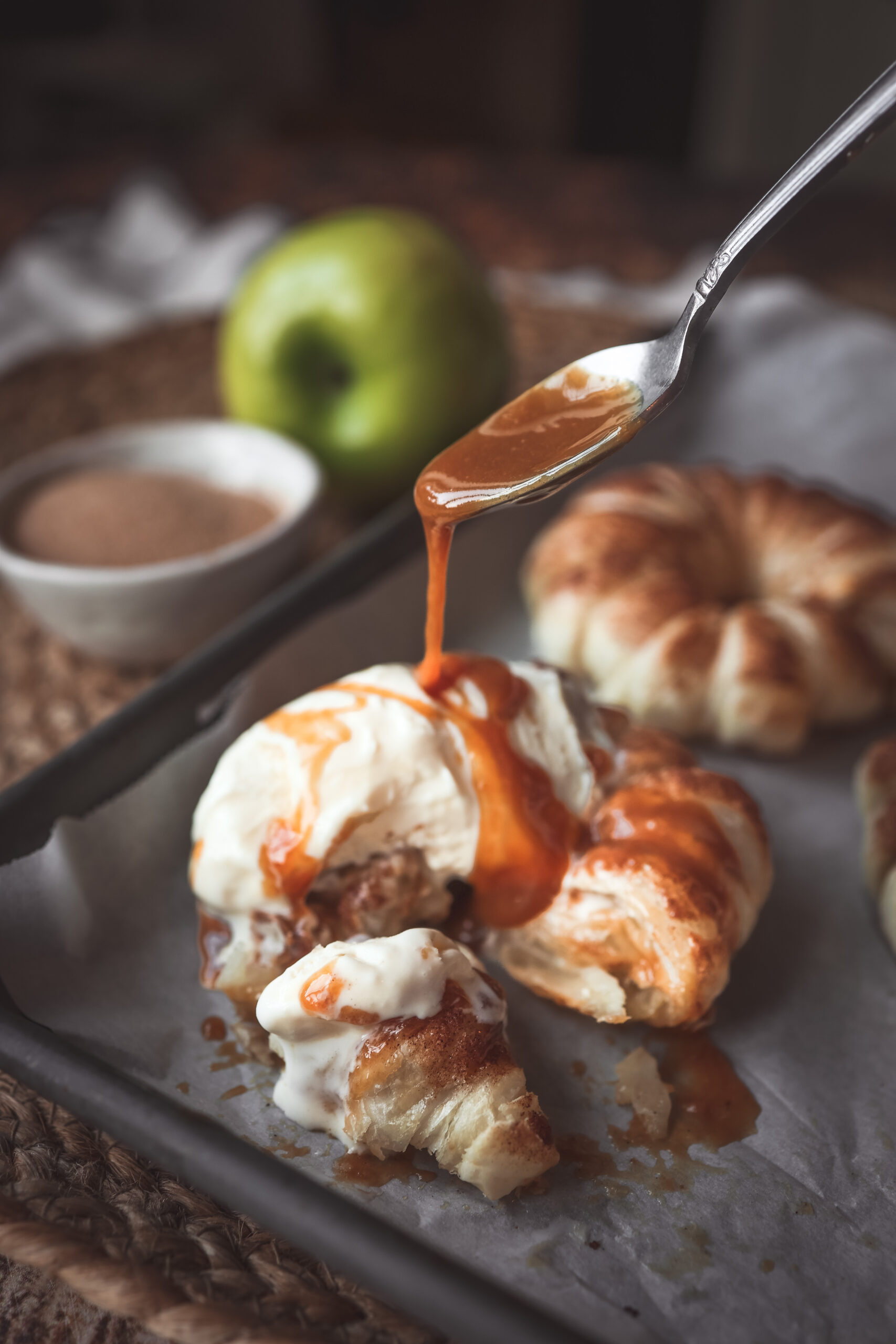 Puff Pastry Cinnamon Apple Rings